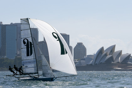 15_019649-Skiff-Sydney