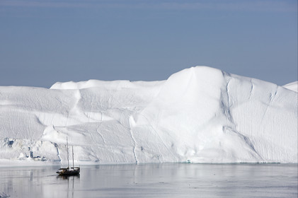 Schooner LA LOUISE sailing on west coast of Greenland.