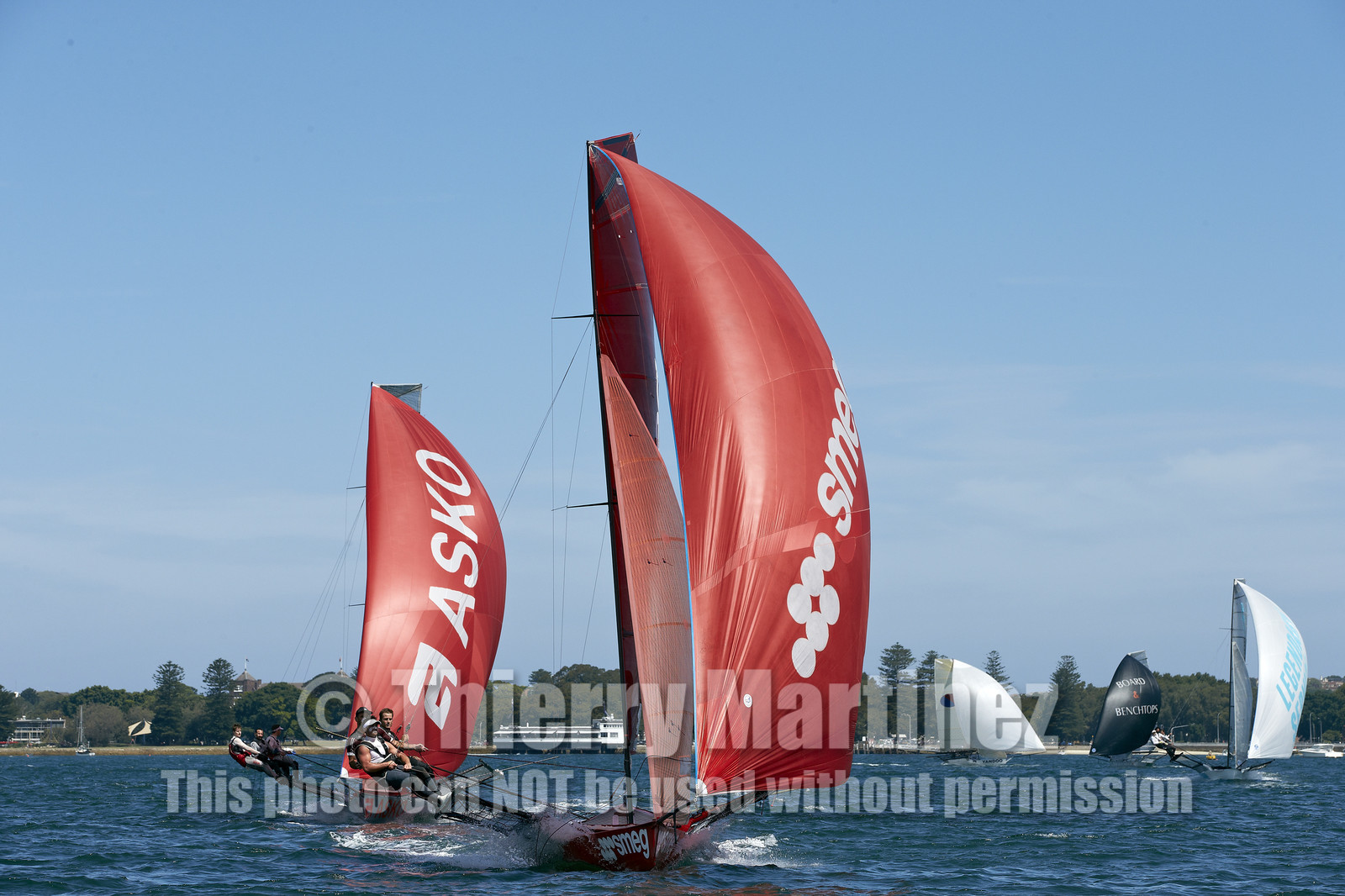 15_018886-Skiff-Sydney