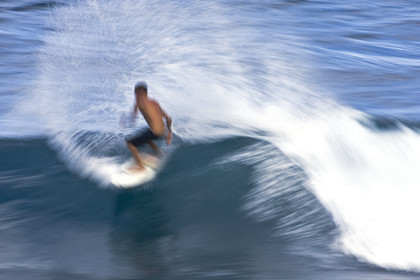 Surf in waves at Hookip'a Beach - North Shore Maui - Hawaii.