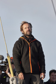 Single-handed sailing round the world record .