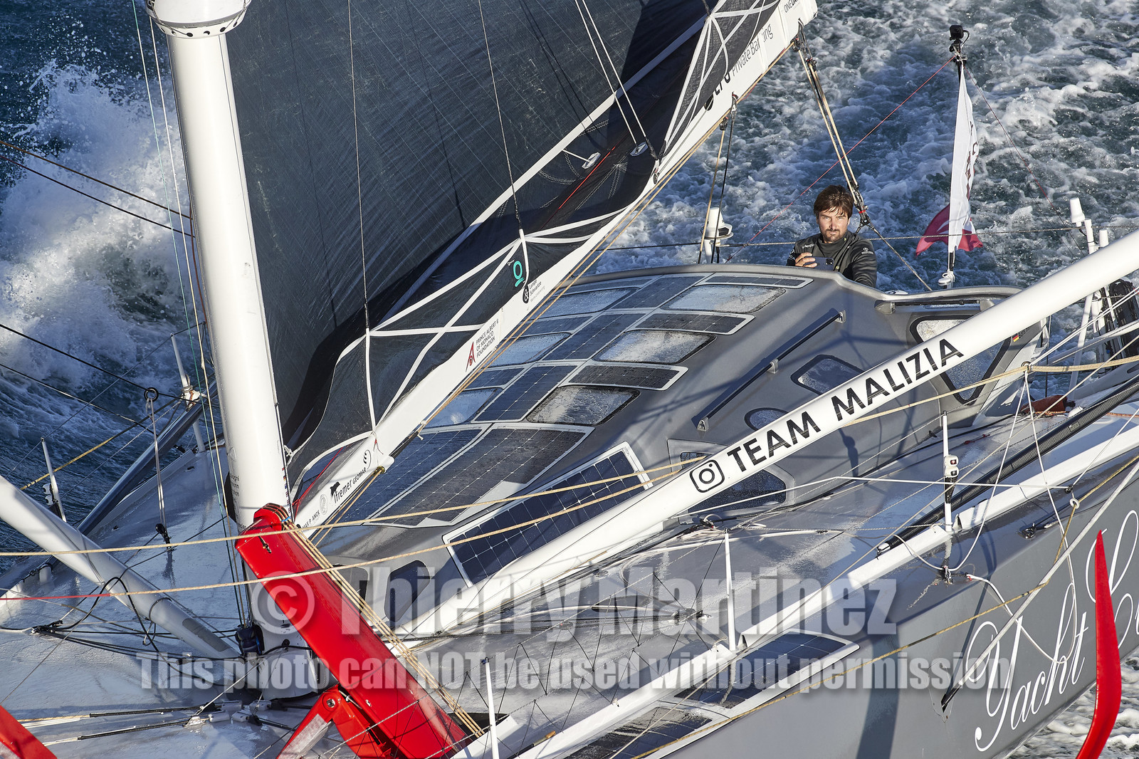 THM-20_21657_VendeeGlobeStart