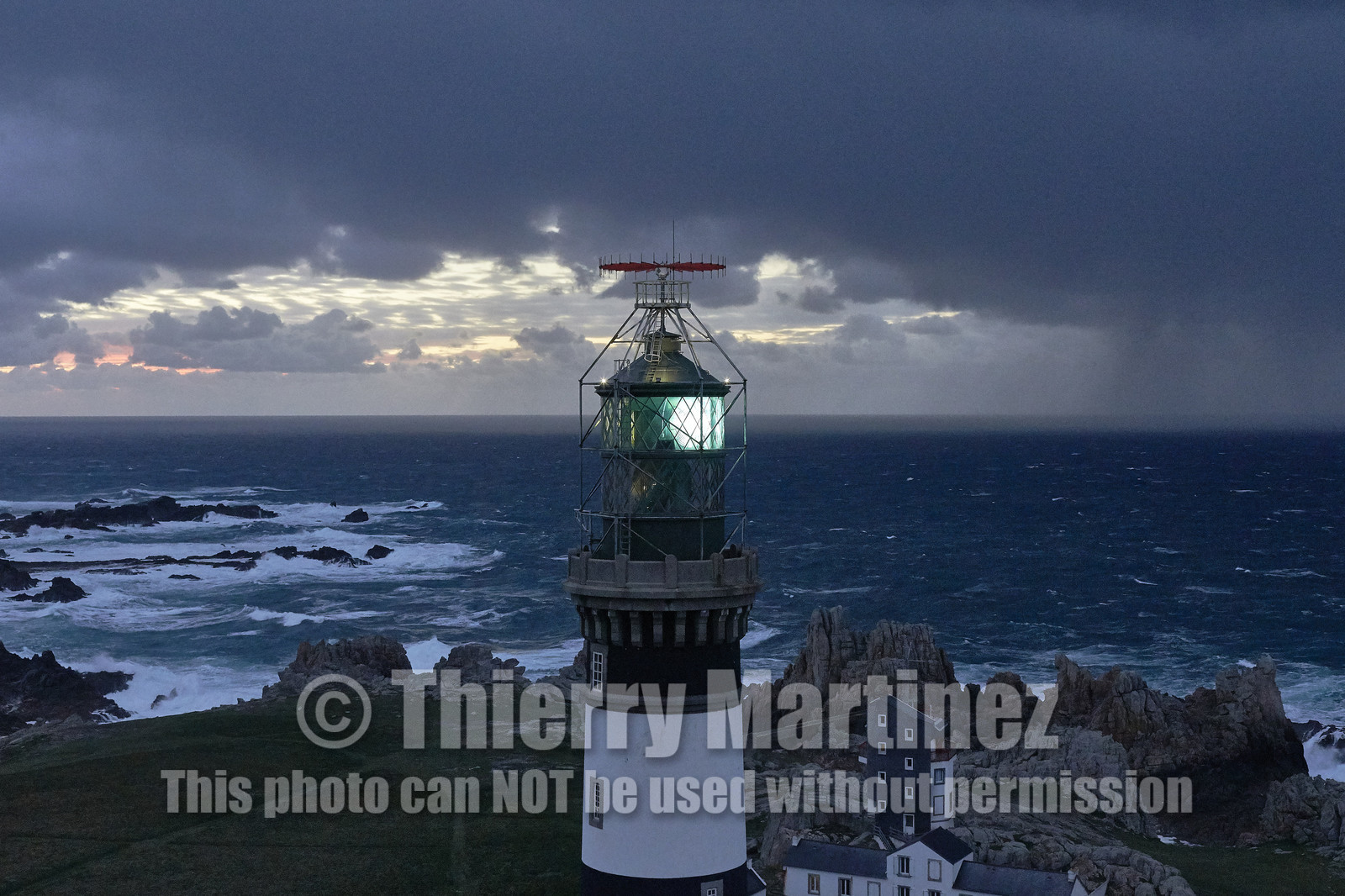 MAXI  SPINDRIFT 2 Jules Verne trophy attempt.