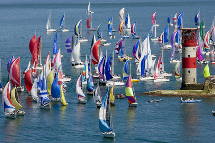 ROUND THE ISLAND RACE, ISLE OF WIGHT-UK . 3  June 2006.