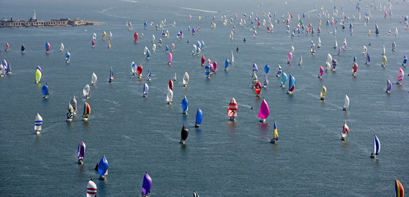 ROUND THE ISLAND RACE, ISLE OF WIGHT-UK . 3  June 2006.