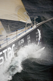 VOLVO OCEAN RACE START - VIGO-SPAIN- 12NOV 2005