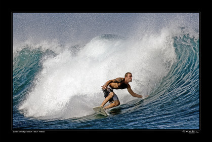 06_00755- Hookipa-fond noir-.jpg