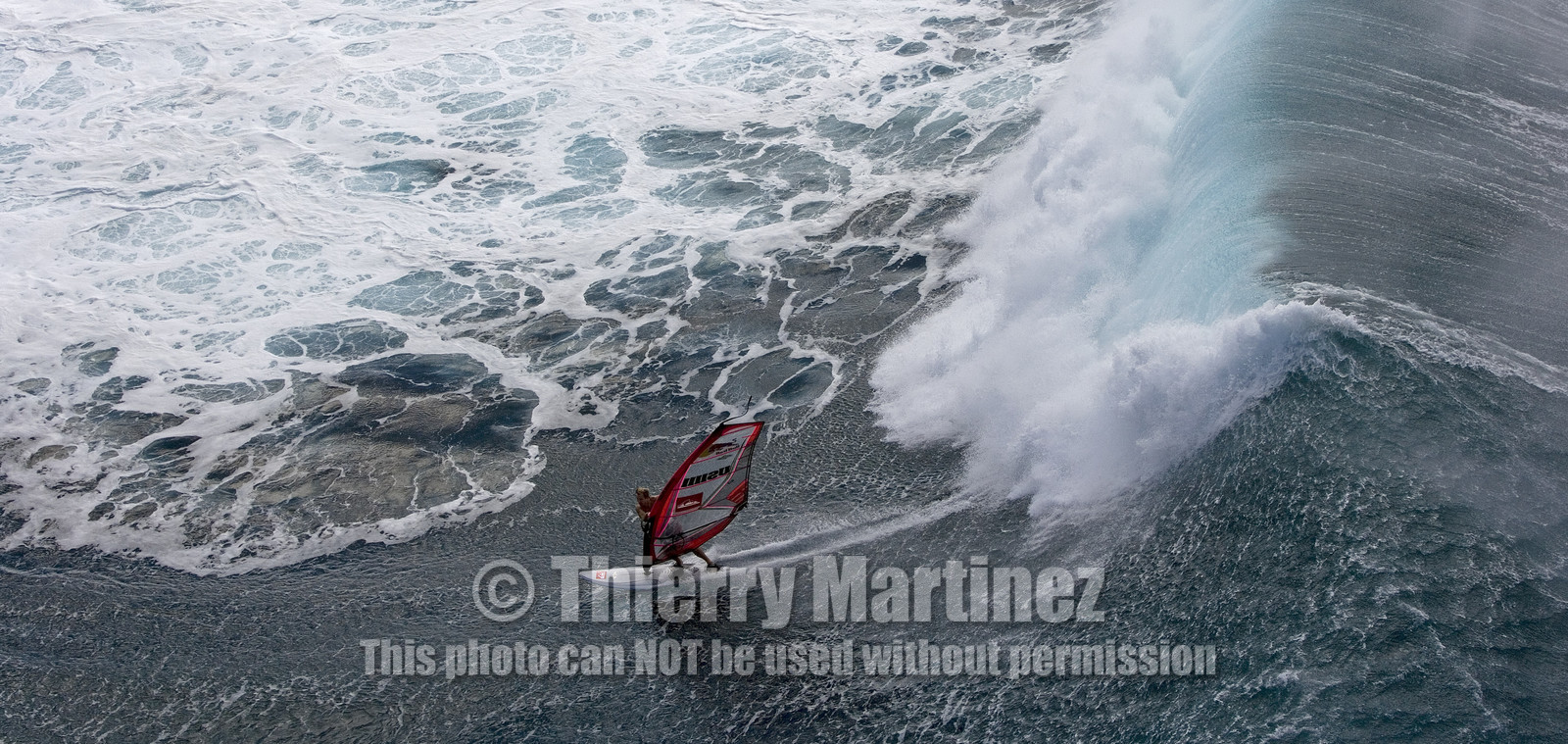 Ho'okipa beach HAWAII - USA . Jan 2007.