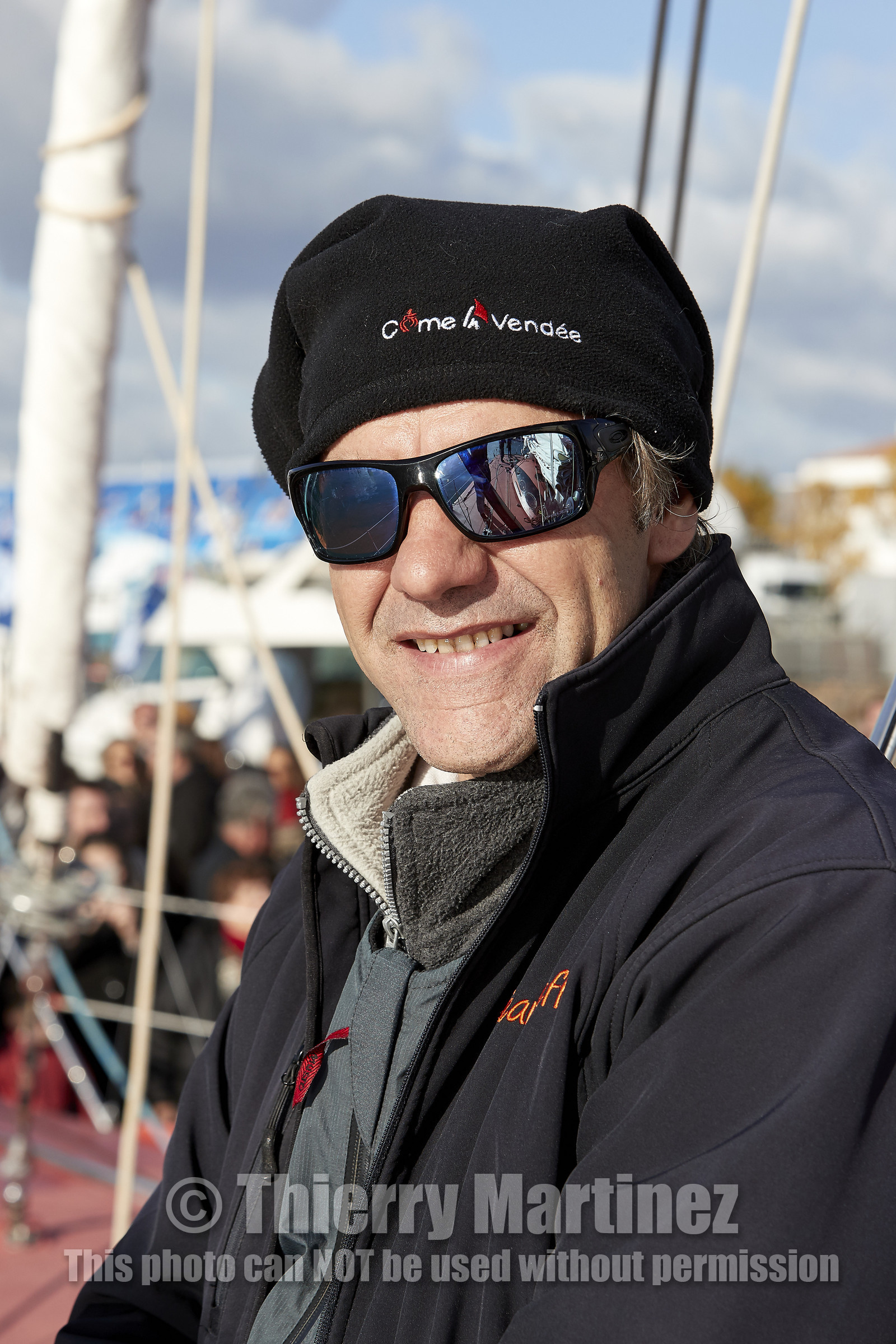 Départ de Jeff Pellet (FRA) sur son bateau COME IN VENDEE POUR UN TOUR DU MONDE;