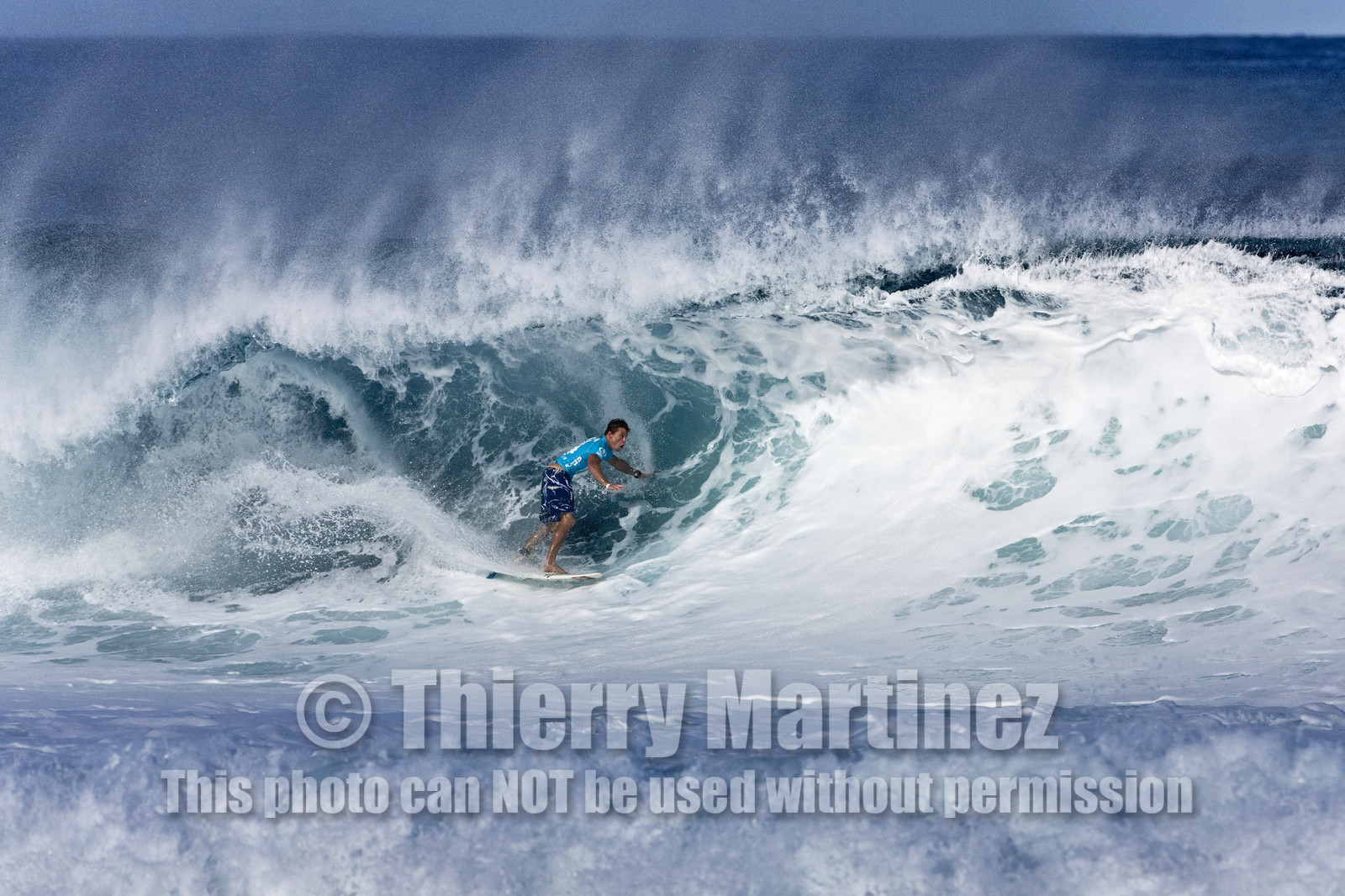 2011 VOLCOM PIPE PRO  ( Surf contest) at Banzai Pipeline Beach, North Shore - Oahu - Hawaii.
