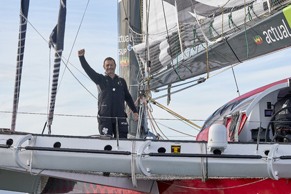 THM-17_109113_YvesLeBlevec-start