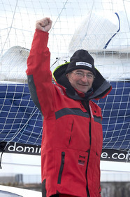 13_02530 2012 13 VENDEE GLOBE. Arrival in Les sables d'Olonne (F