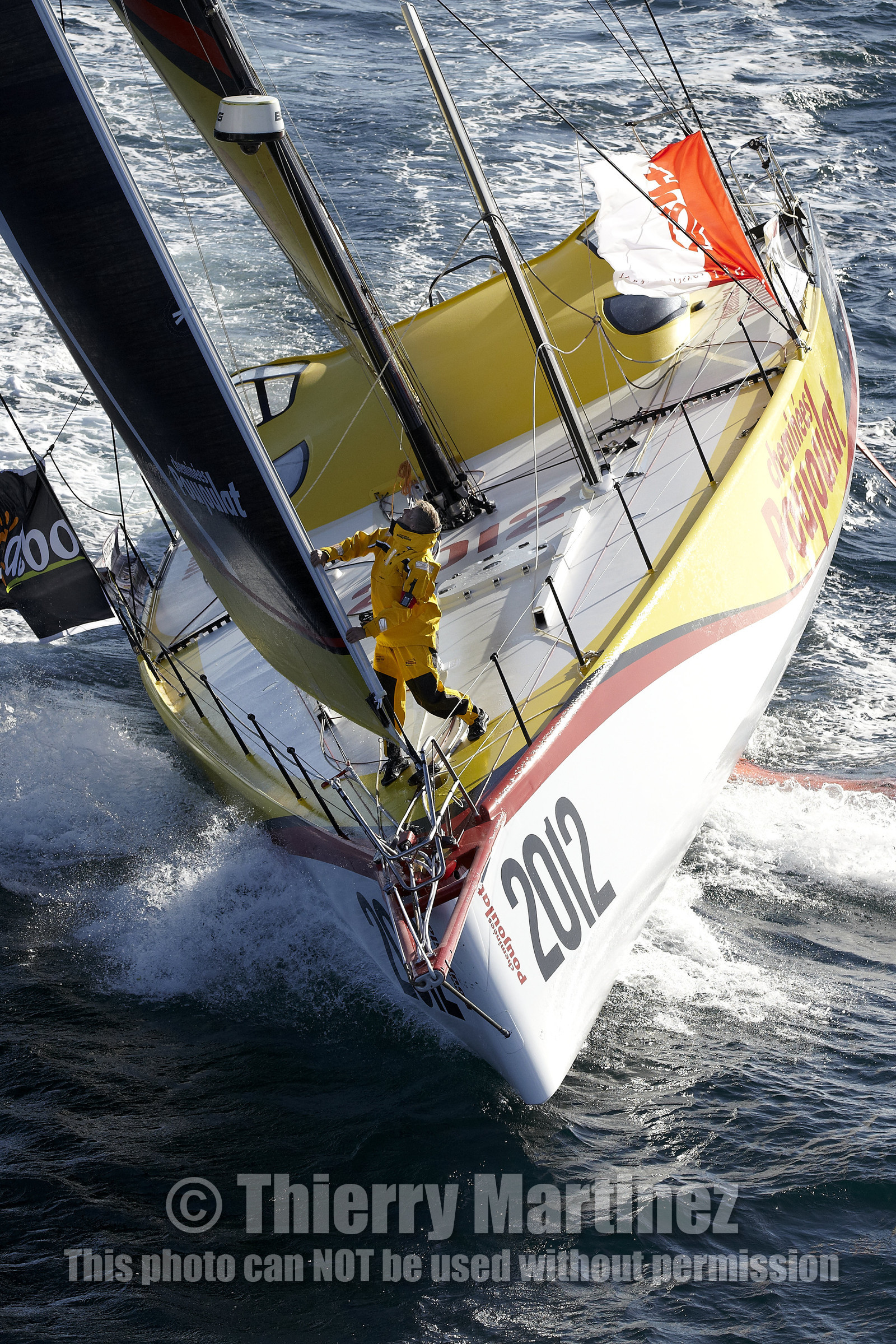 12_20099 CHEMINEES POUJOULAT ( IMOCA 60') , Skipper Bernard Stamm (SUI)