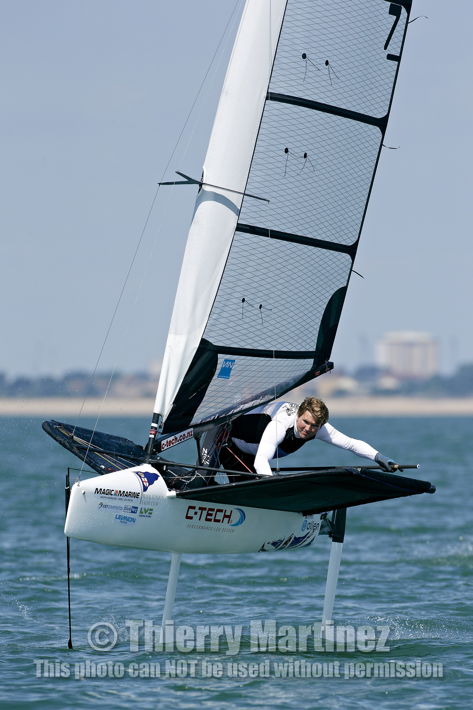 14_39166-2014 MOTH WORLDS Day3