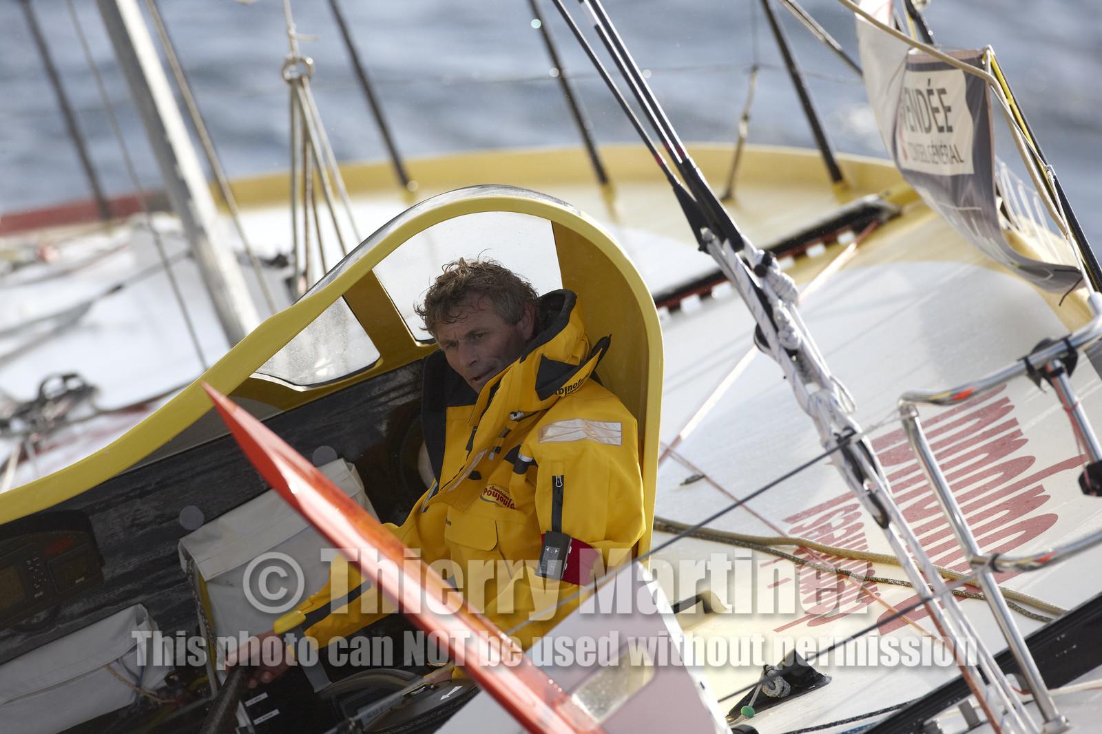 12_20306 CHEMINEES POUJOULAT ( IMOCA 60') , Skipper Bernard Stamm (SUI)