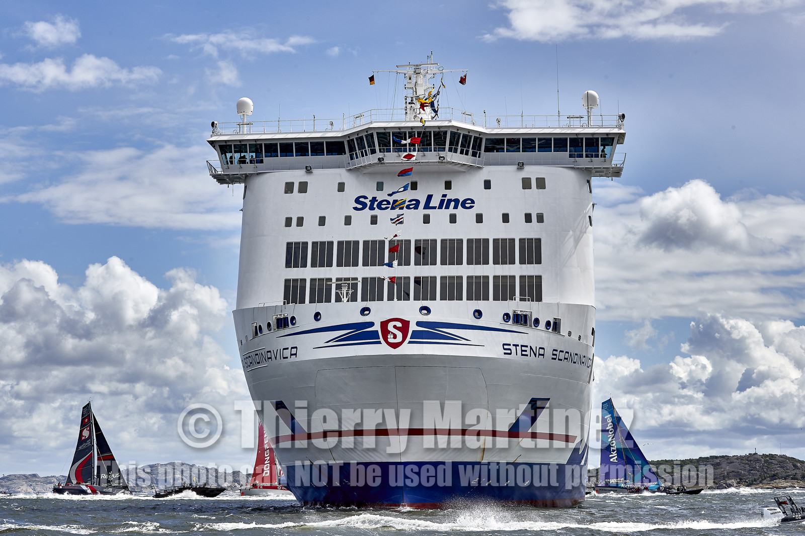 team AkzoNobel  in Volvo Ocean Race 2017-18.