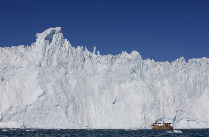 Schooner LA LOUISE sailing on west coast of Greenland.