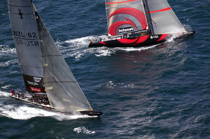 03_0900D © Th.Martinez. Auckland   New Zealand. 15 02 03 America's Cup Day 1.Alinghi (SUI64) vs Team New Zealand (NZL82) NZL82 first tack during the frist upwind leg.