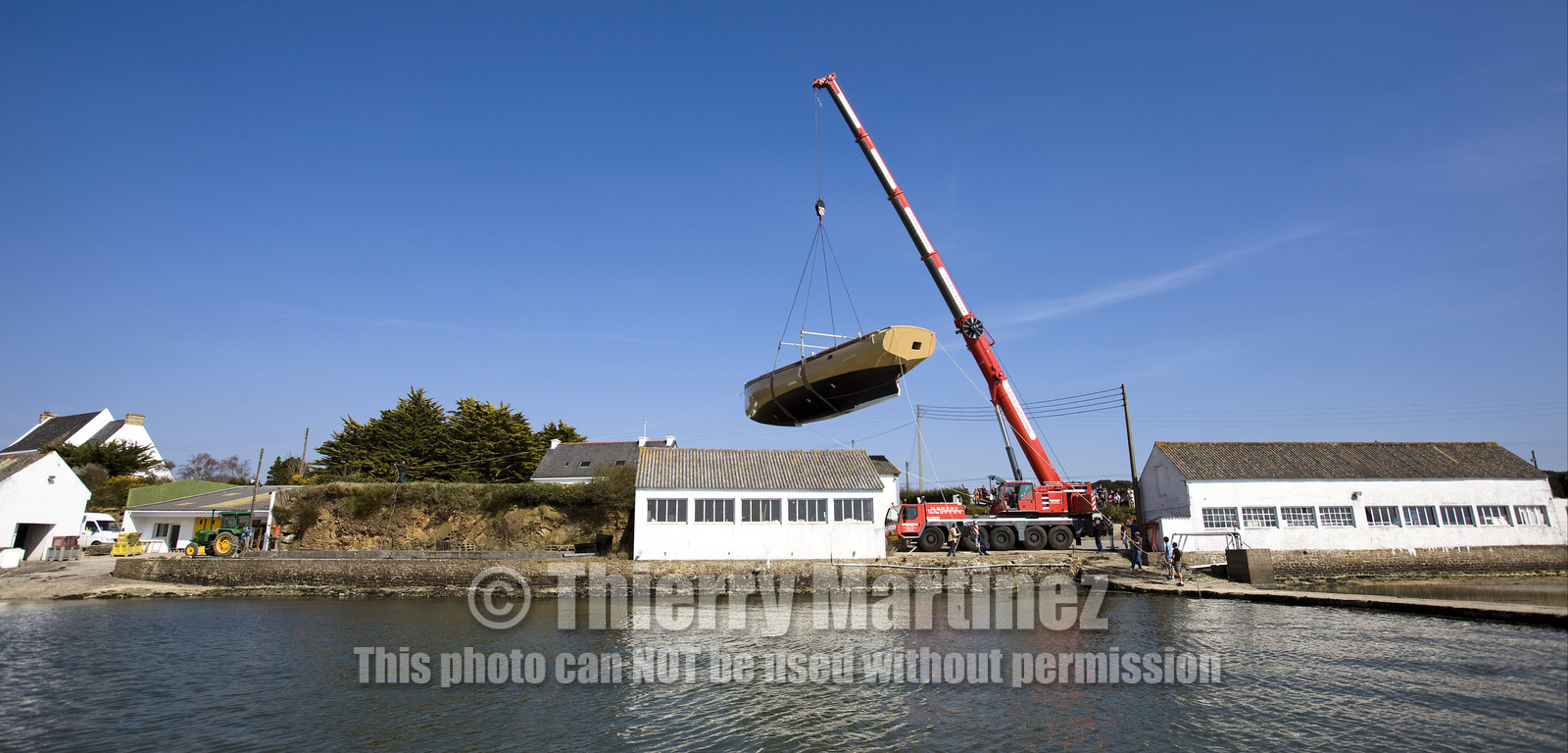 Launch of Thierry Dubois (FRA) new schooner LA LOUISE