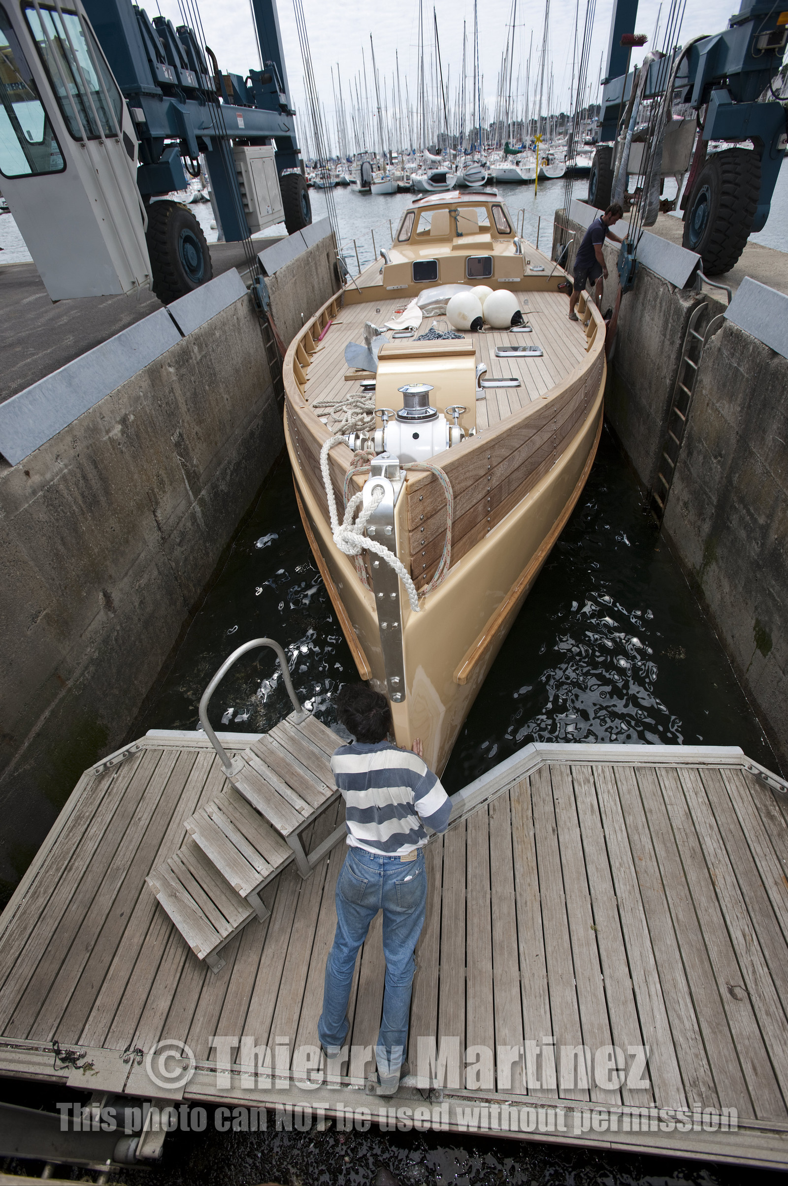 Launch of Thierry Dubois (FRA) new schooner LA LOUISE