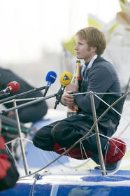 2012 13 VENDEE GLOBE. Winner arrival in Les sables d'Olonne (FRA