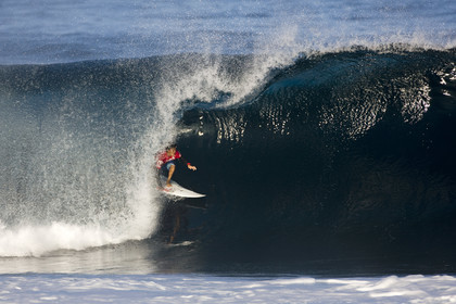 2011 VOLCOM PIPE PRO  ( Surf contest) at Banzai Pipeline Beach, North Shore - Oahu - Hawaii.