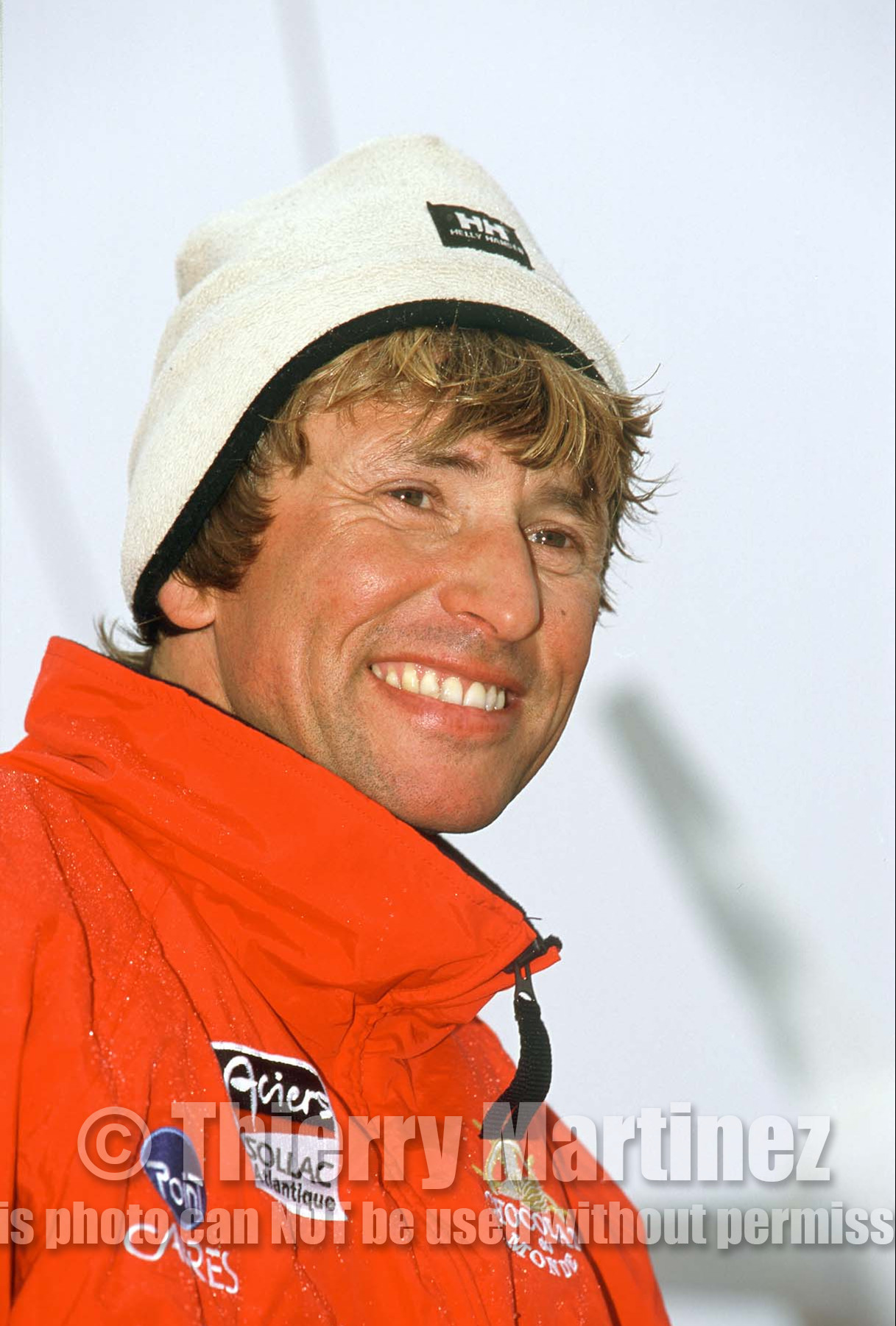 01_0200 ©ThMartinez. Vendee Globe 2000. Les Sables d'Olonne (FRA) 5th March 2001..Joe Seeten (FRA) Region Nord pas de Calais-Chocolats du monde finish 10th .in his first single handed round the world in 115 days 16hours 45mns.