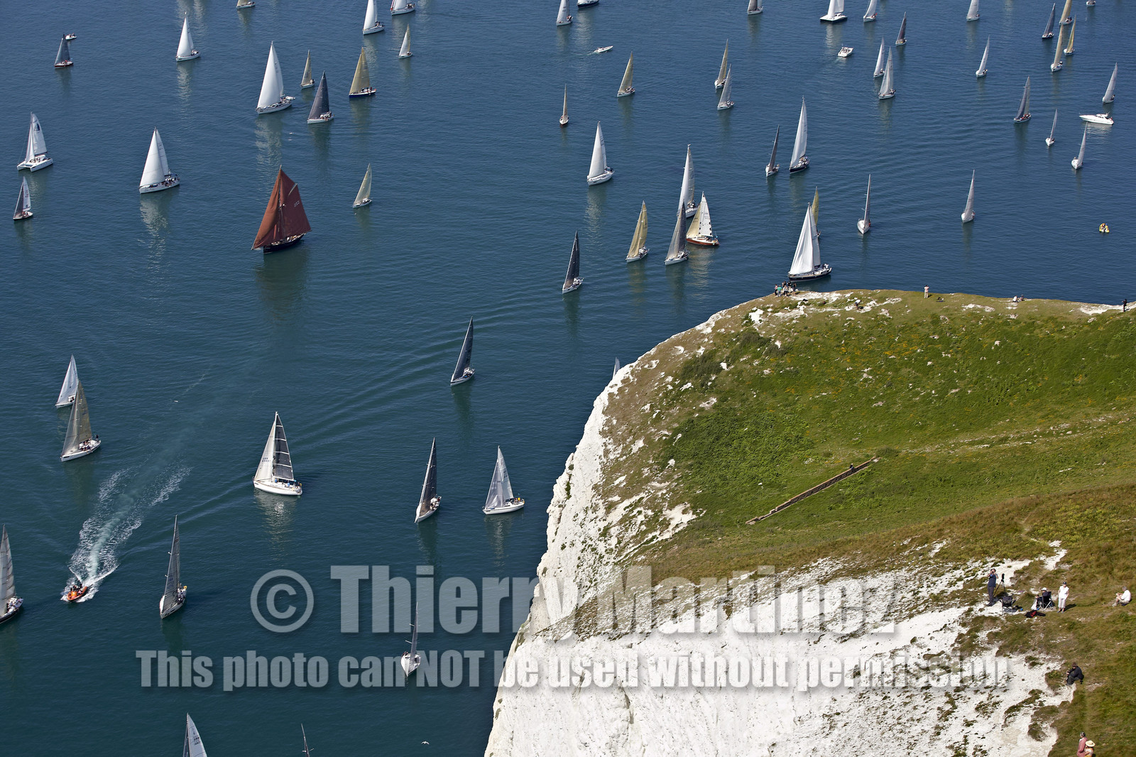 2014 JP Morgan Asset Management Round the Island Race .