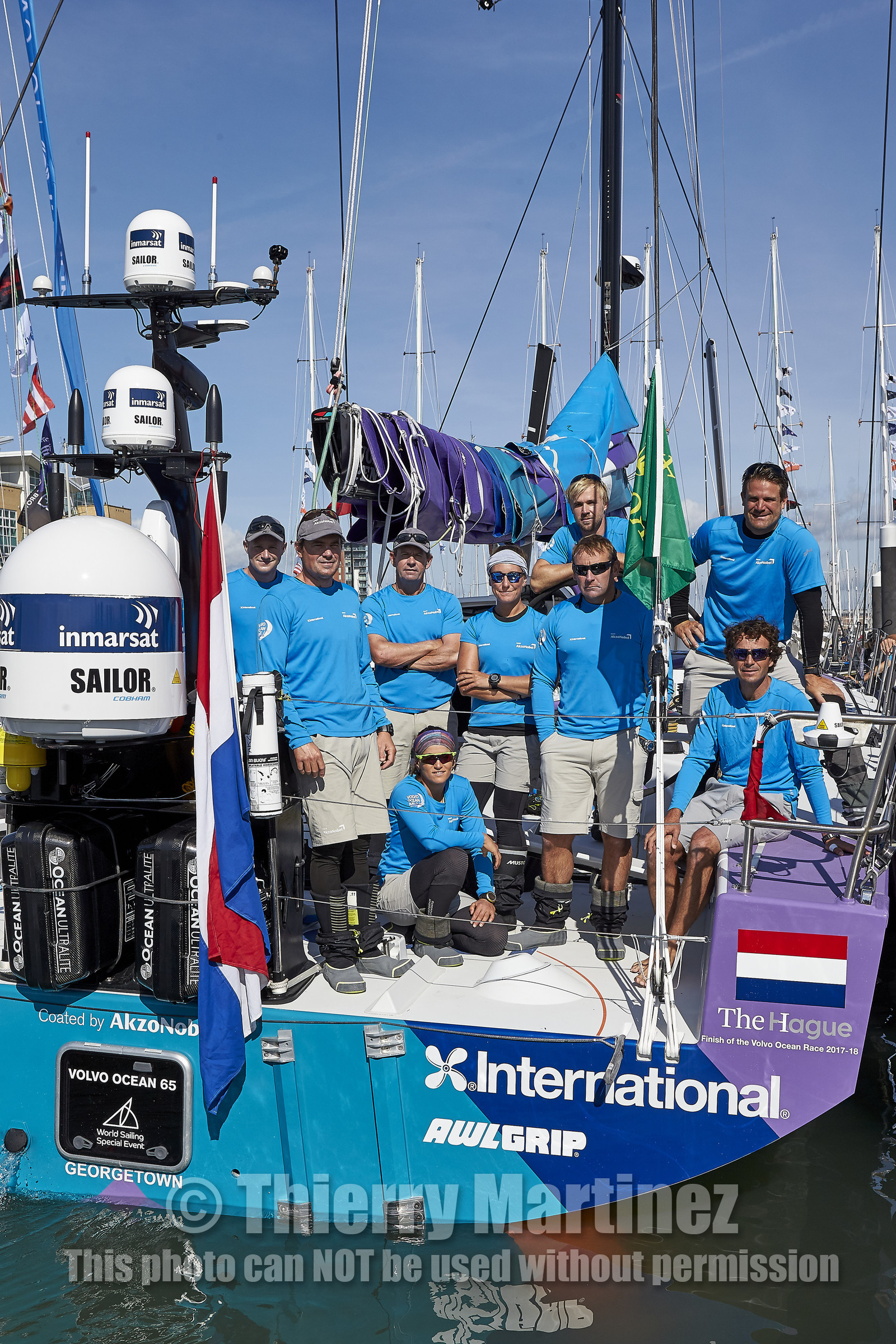 THM-17_064819_team AkzoNobel
