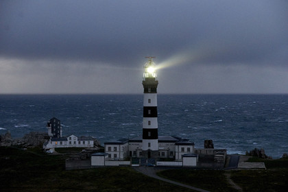 MAXI  SPINDRIFT 2 Jules Verne trophy attempt.