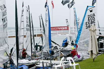 2015 McDougall + McConaghy Moth Worlds. Sorrento - VIC AUSTRALIA  . 6 16 January 2015. Organize by Sorrento Sailing Couta Boat Club.