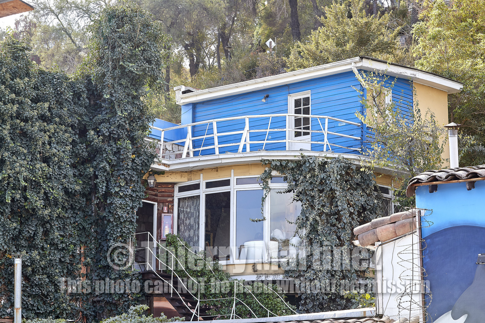 THM-18_041864_SANTIAGO