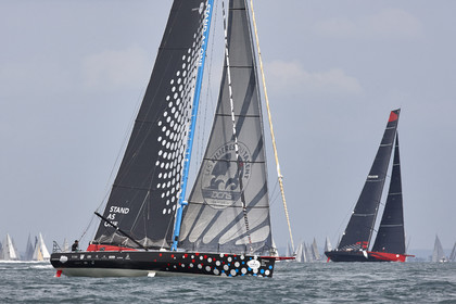 THM-15_63880_FASTNET RACE Start.