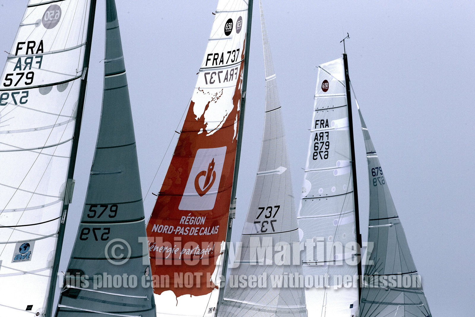 THM-15_40147-MINIenMai