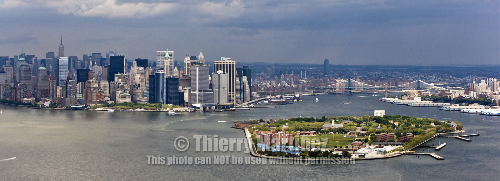 AERIAL VIEW OF NEW YORK CITY (NEW YORK-USA)
