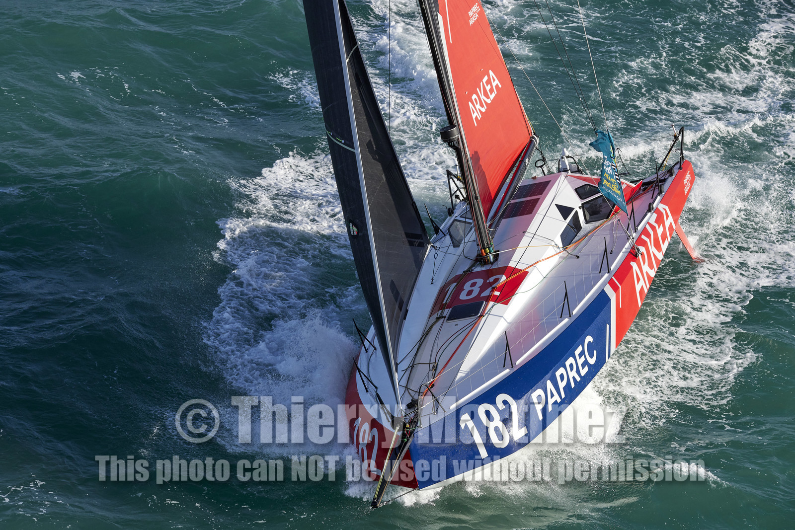 22_39443   © Thierry Martinez.DINARD, FRANCE. 9 Novembre  2022Départ de la 12éme ROUTE DU RHUM, transatlantique course à la voile en solitaire de St Malo(FRA)  à Pointe à Pitre (FRA-Guadeloupe) 3.543 milles nautiques.