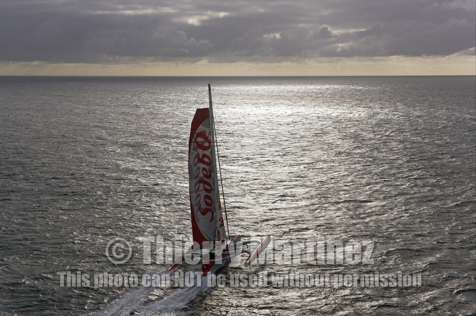 Thomas Coville (FRA) maxi trimaran SODEBO Solo round the world record attempt. Start in Brest (FRA)
