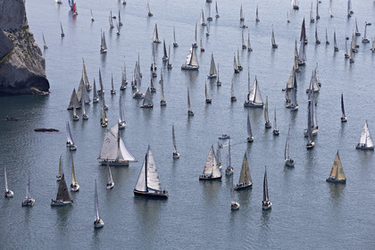 2014 JP Morgan Asset Management Round the Island Race .