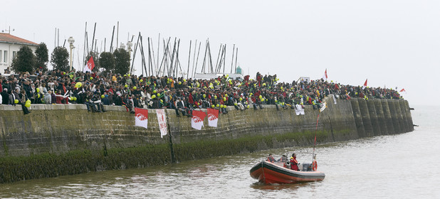 2012 13 VENDEE GLOBE. Winner arrival in Les sables d'Olonne (FRA