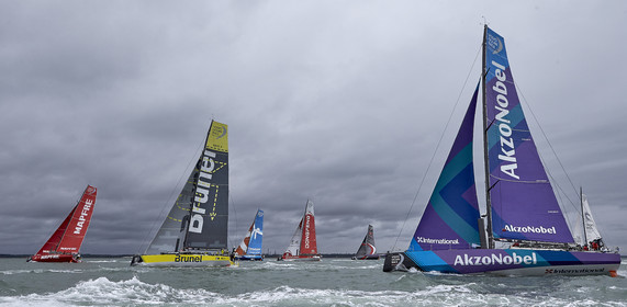 THM-17_064361_team AkzoNobel