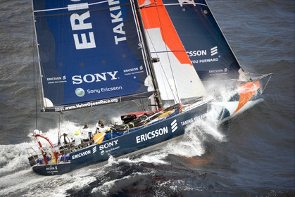 VOLVO OCEAN RACE START - VIGO-SPAIN- 12NOV 2005