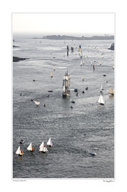 Photo disponible en tirage photo Fine Art,tirage original limités à 30 exemplaires.Chaque tirage est numéroté avec certificat d’authenticité signé.Pour choisir le format et support merci d'utiliser le caddie à coté de la photo.Formats disponibles : Tirage sur papier ( tirage seul) :  30x45 cm   40x60 cm  60x90 cm. Vous pouvez choisir le tirage avec un fond blanc ou noir , à votre convenance. Tirage sur papier contrecollé sur Dibond ( pas de bord blanc ou noir autour de l'image), avec système d'attache au dos:  30x45 cm   40x60 cm  50x75 cm  80x120cm.Tirage sur toile ( Canvas) monté sur chassis bois (pas de bord blanc ou noir autour de l'image), avec système d'attache au dos :  50x75 cm  80x120cm.Expédition ( Dans le monde entier): Colissimo (assurance) avec signature à réception. 48h pour la France métropolitaine.Il est possible de récupérer les tirages à La Galerie du Golfe (sans frais d'expèdition).Conditionnement tirages seuls: tube cylindrique renforcé + boite.