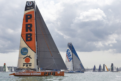THM-15_64269_FASTNET RACE Start.