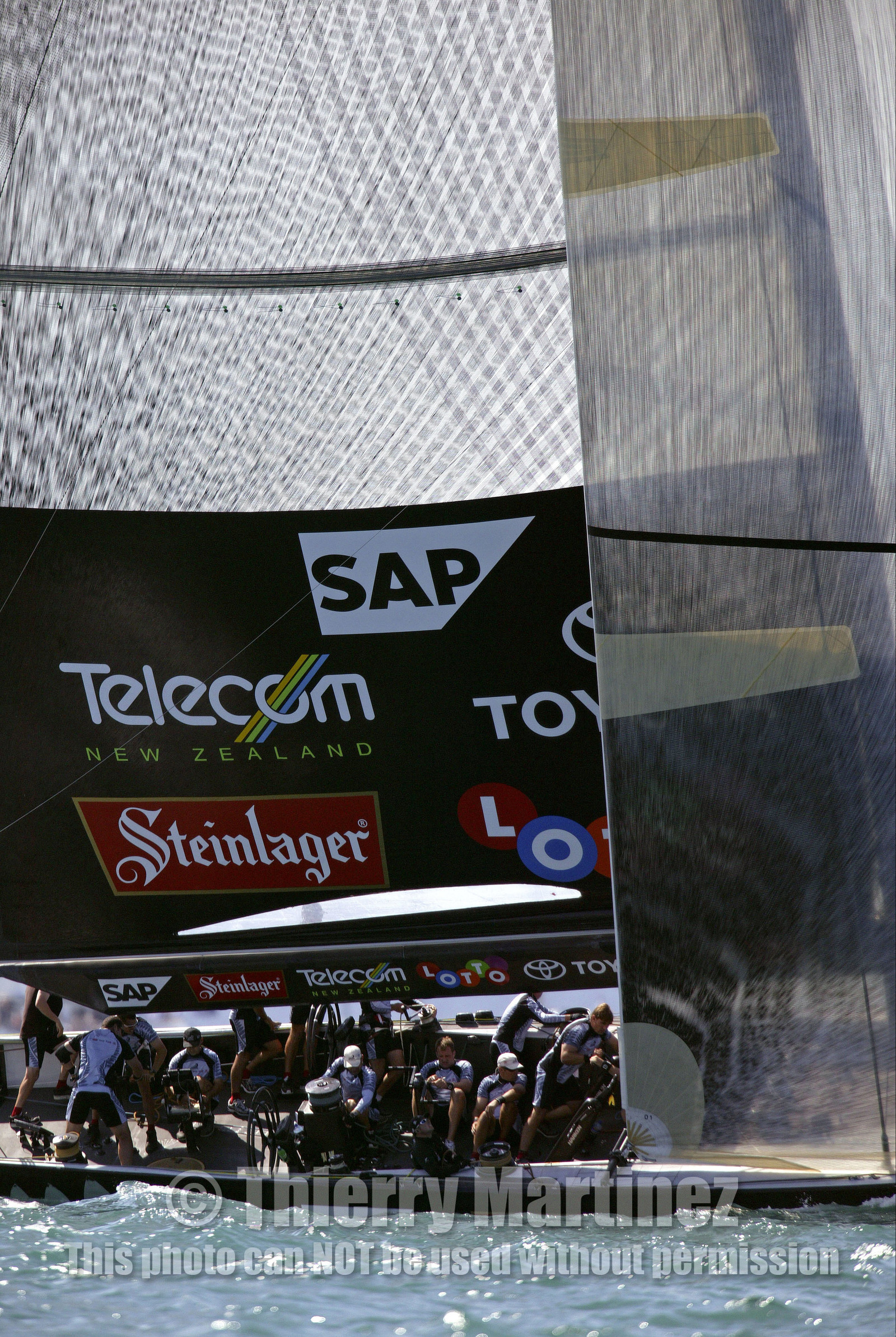 03_0207D ©Th.Martinez - Auckland (NZ) . America's Cup 2003. 18th February 2003. Day 2..Alinghi (SUI 64) vs Team NZ (NZL 82) Team NZ 's boat during prestart of Race 2...