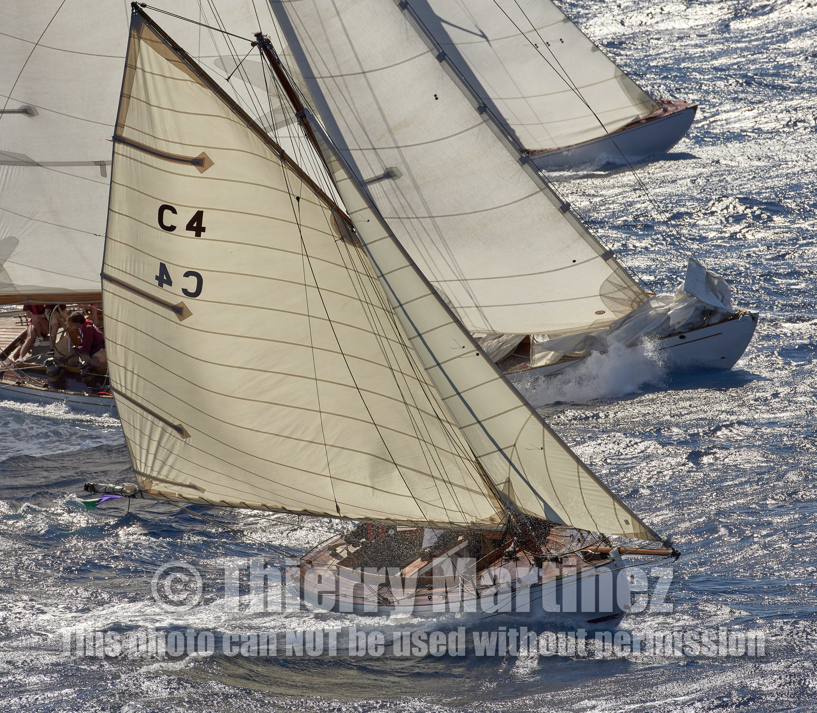 THM-21_23032_VOILES ST TROPEZ DAY 2 HELI