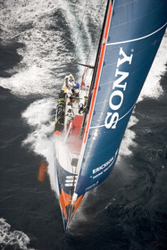 VOLVO OCEAN RACE START - VIGO-SPAIN- 12NOV 2005
