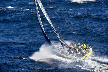 THM-17_119170_VOR-CAPE-TOWN-Start-Leg3