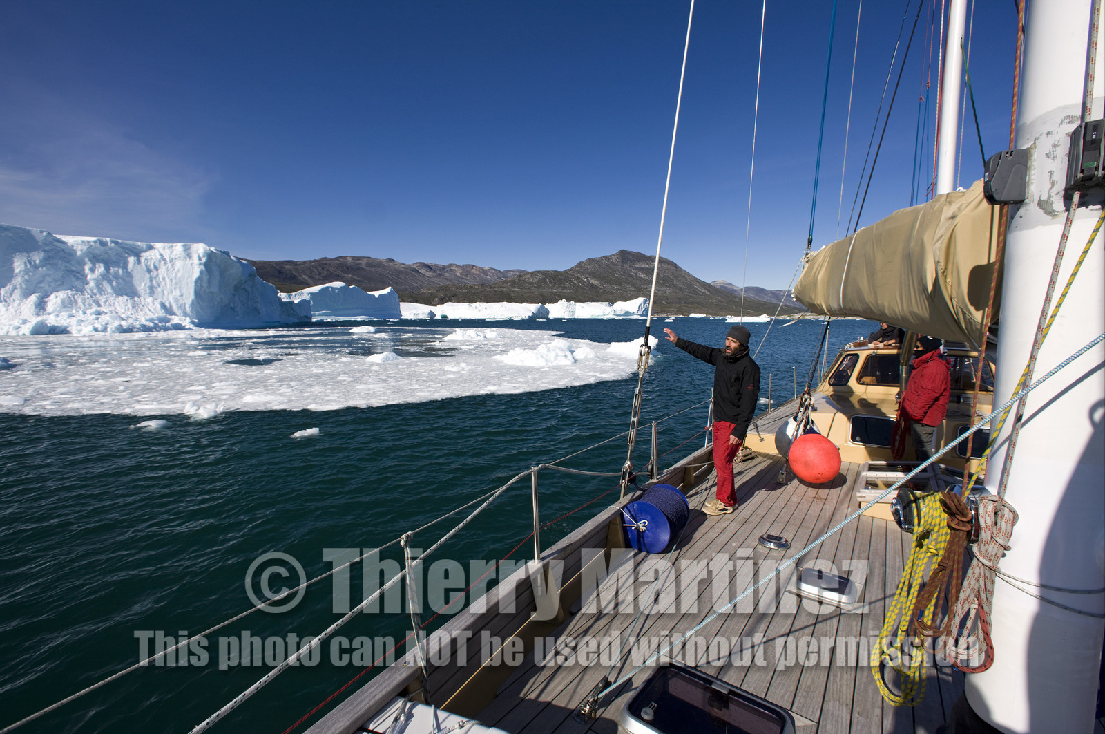 Schooner LA LOUISE sailing on west coast of Greenland.