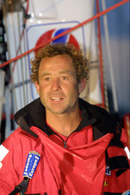 ©ThMartinez.Vendee Globe  Finish.Les Sables d'Olonne (FRA).13th February 2001..Roland Jourdain (FRA) SILL MATINES LA POTAGERE 3rd in .Single handed round the world race in 96 days 01 h 02 mn 33 seconds..Roland  alias BILOU set up the new record of distance on Open 60'.in 24h: 435,3 miles.