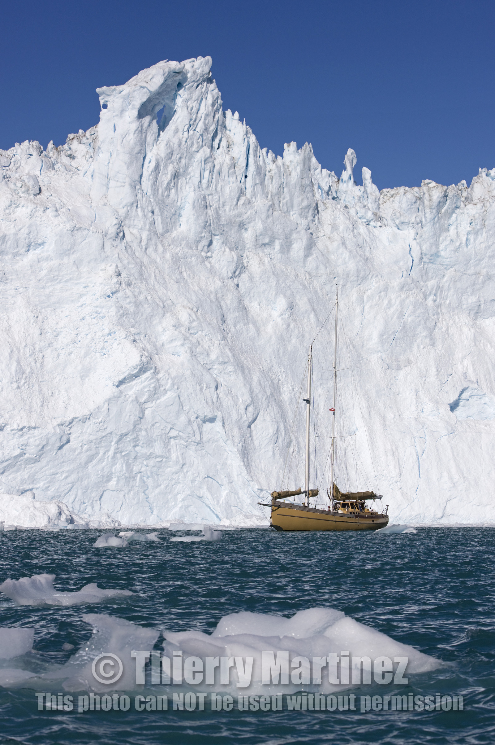 Schooner LA LOUISE sailing on west coast of Greenland.